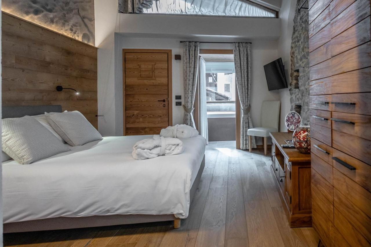 Les Plaisirs D'Antan Hotel Jovencan Ngoại thất bức ảnh
